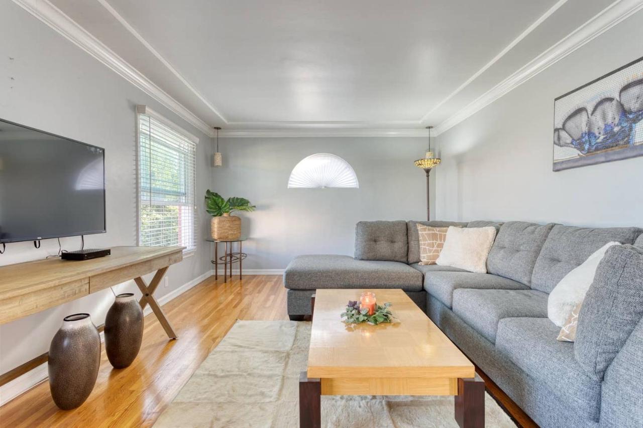 New Belmont Shore Retreat With Free Parking Walk To Beaches Long Beach Buitenkant foto