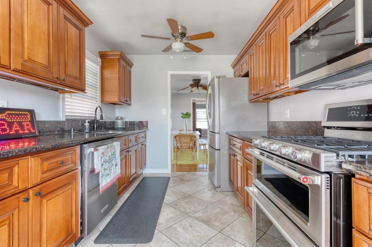 New Belmont Shore Retreat With Free Parking Walk To Beaches Long Beach Buitenkant foto